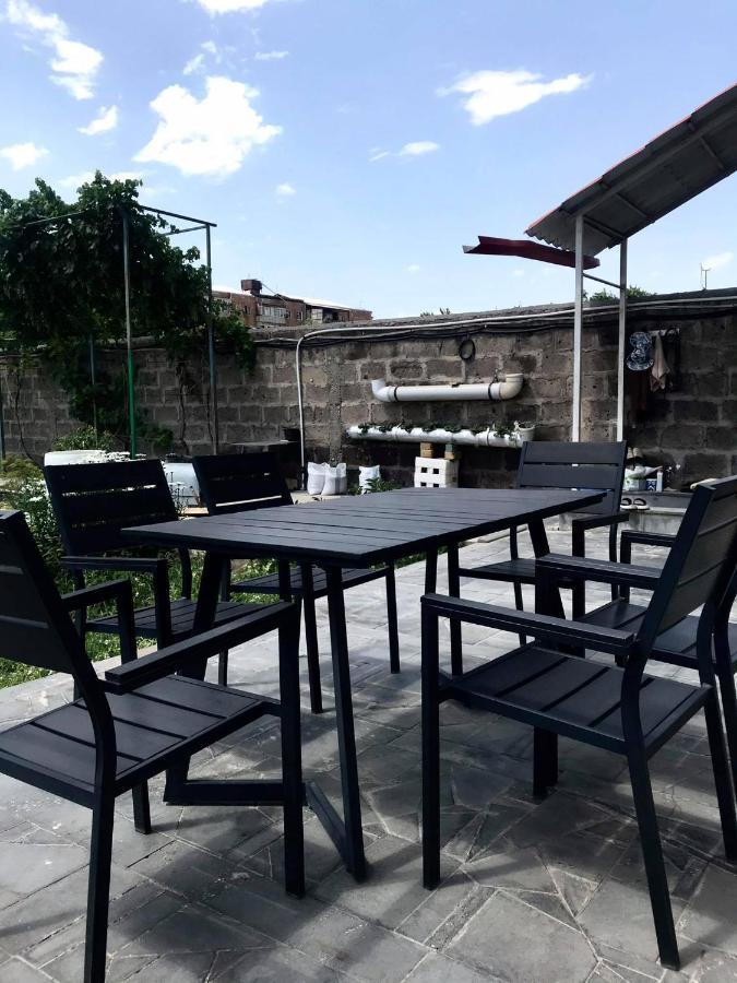 Najaryan'S Family Guest House Vagharshapat Экстерьер фото