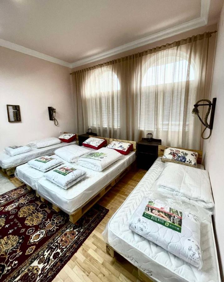 Najaryan'S Family Guest House Vagharshapat Экстерьер фото